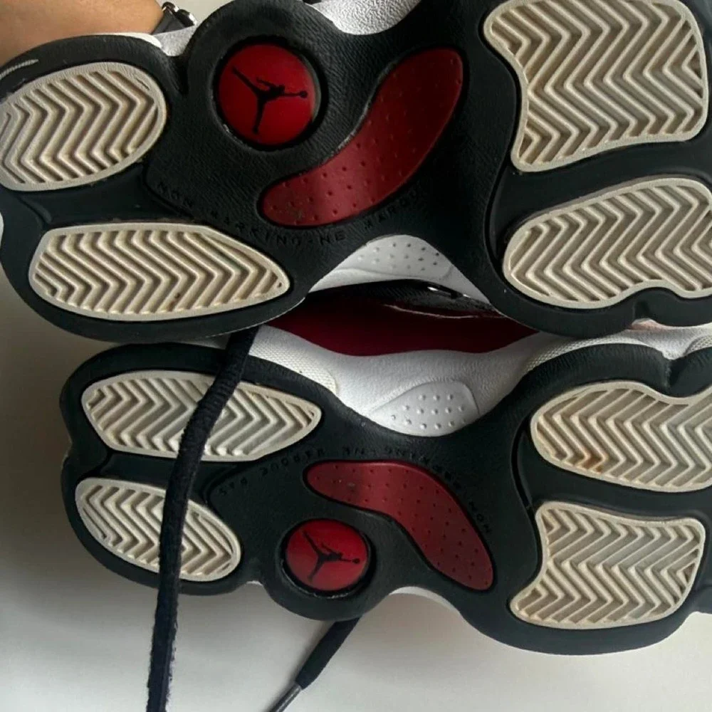Jordan Kid's Size 13.5 Retro Red/Black